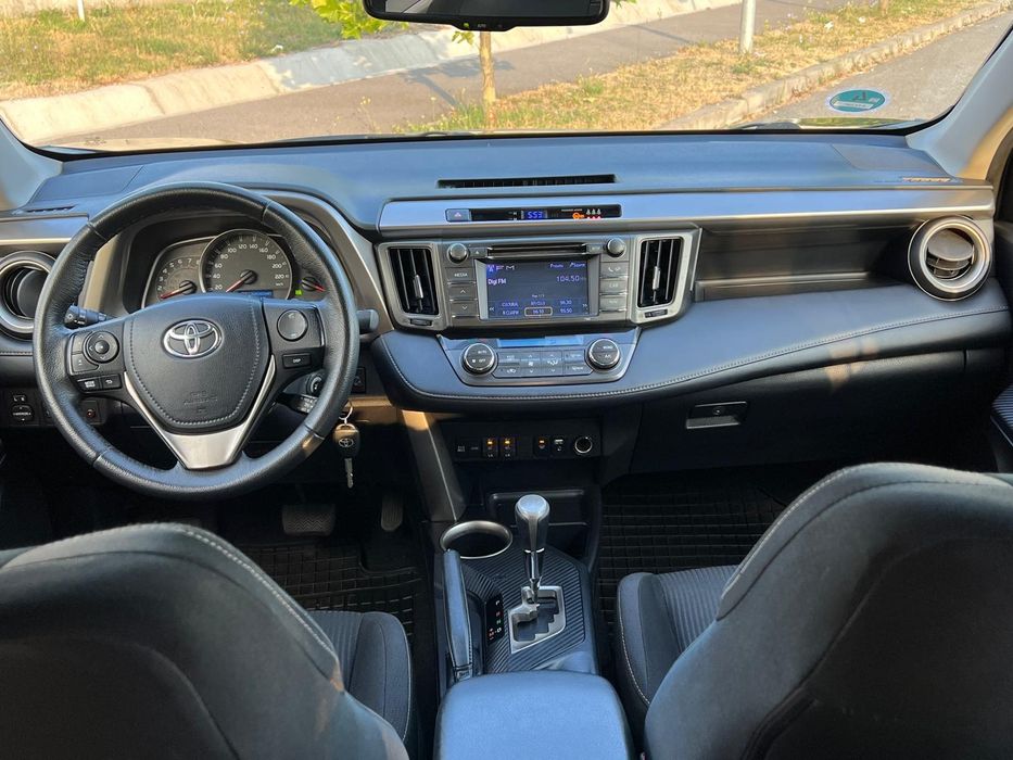 Toyota rav4, 4x4 2.0 benzina, automata
