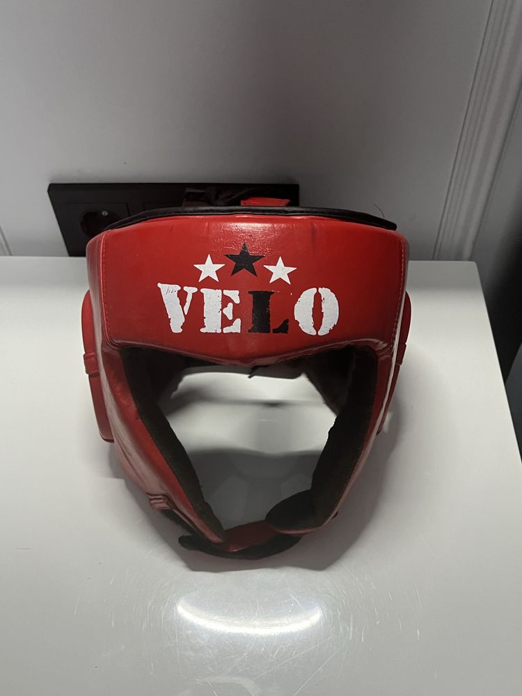 Продаю шлемы velo