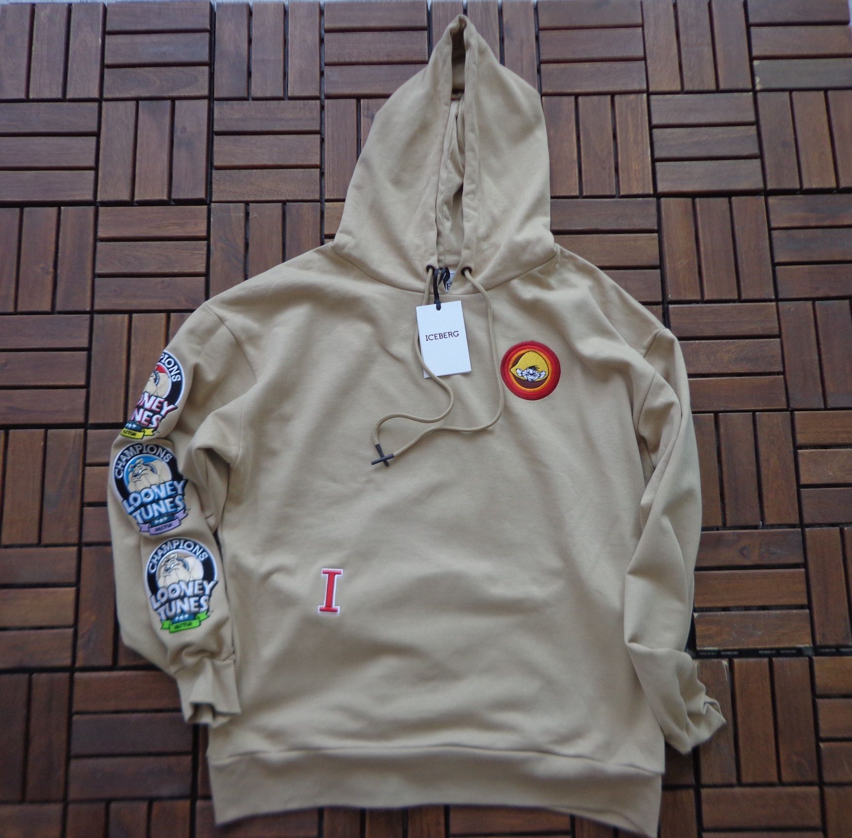 Мъжки суичър Iceberg Champions Looney Tunes  размери XL, XXXL