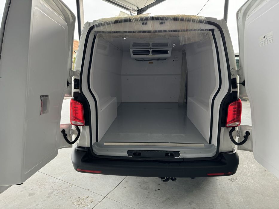 Volkswagen Transporter FRIGORIFIC VW T6.1 FRIGORIFIC Lung si Clima 3 locuri Euro 6