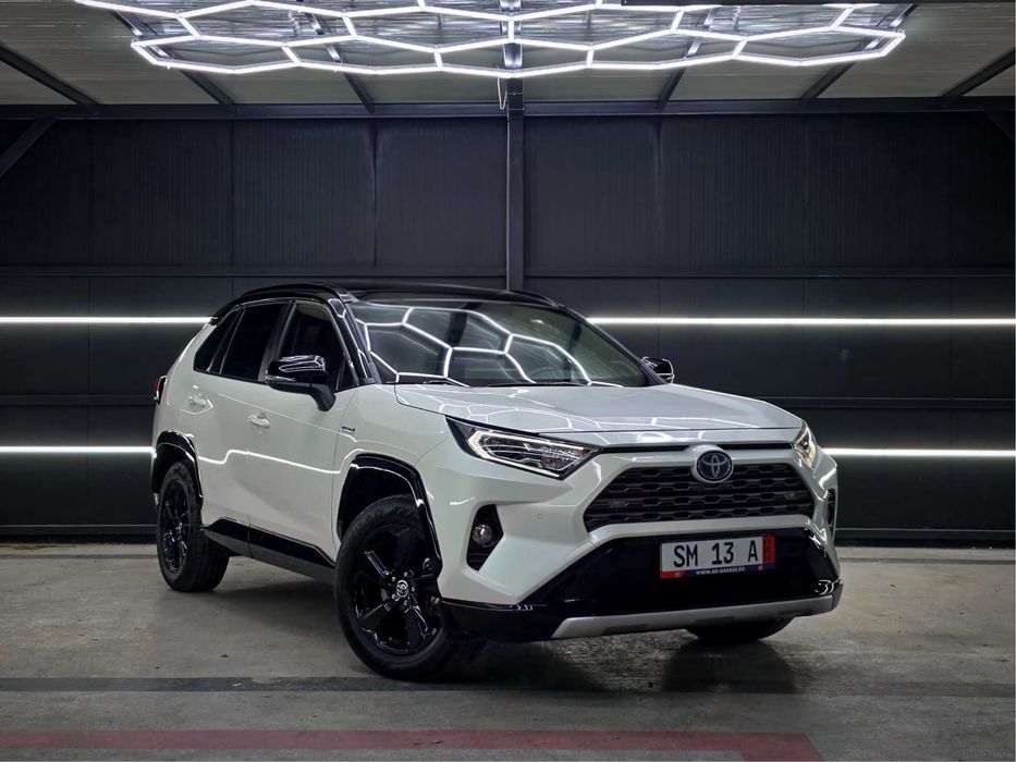 Pret 37.900 Toyota Rav4 HYBRID 2025 / 25.000 km / JBL / Panoramic