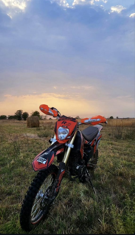 Alfarad R6 250 кубика