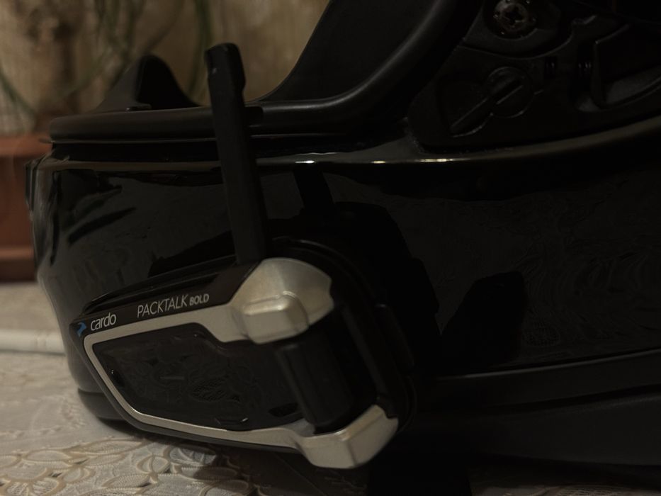 Cardo Packtalk Bold Intercom