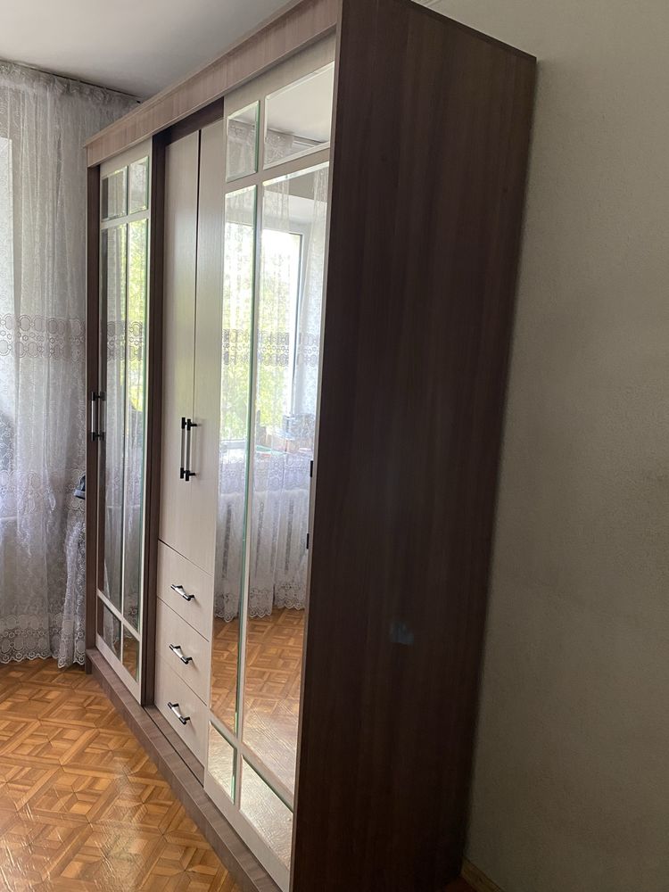 Продам шкаф для спальни , в отличном состоянии