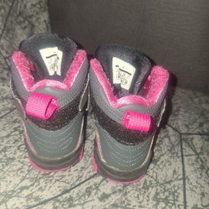 Nike Air Jordan 8.0 Retro GS 'Desert Pink', номер 28