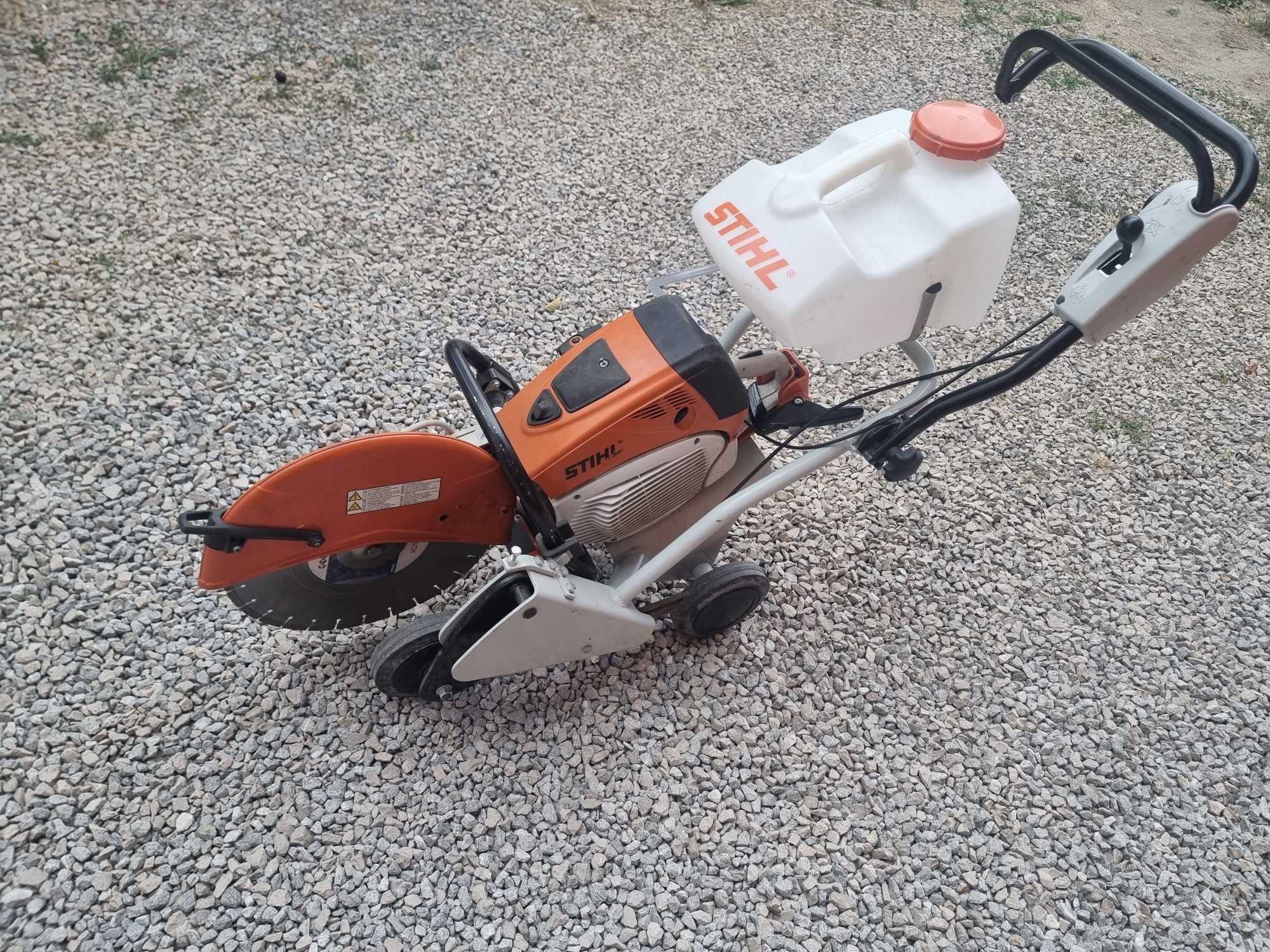 Stihl TS 800 - Мощен Бензинов ръчен фугорез 6.8 к.с - ф400 със количка