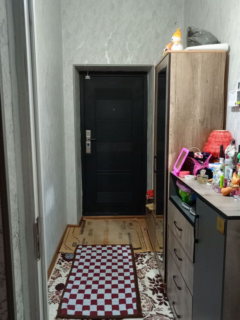Квартира сотилади