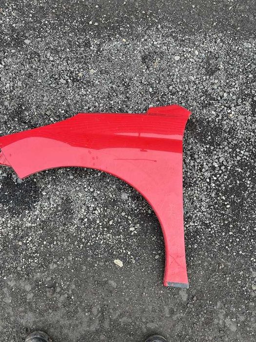 Aripa stanga fata Peugeot 207