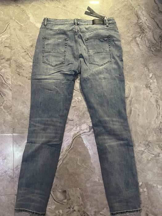 Blugi Amiri albastrii cu pietricele