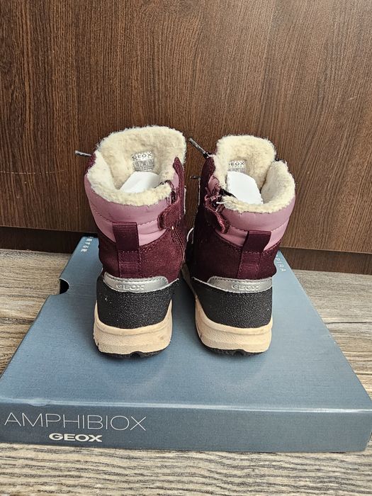Детски апрески Geox