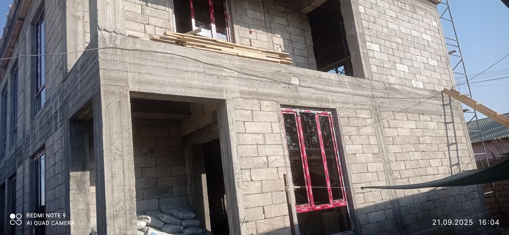 Akfa eshik va romlarini zakazga yasab urnatib beramiz.