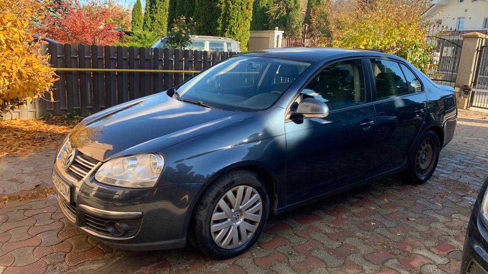 VW Jetta 1.6 benzina 2010
