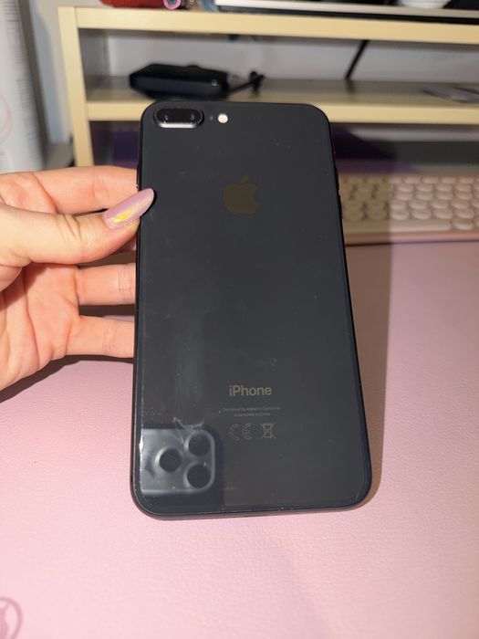 IPhone 8 Plus 64GB