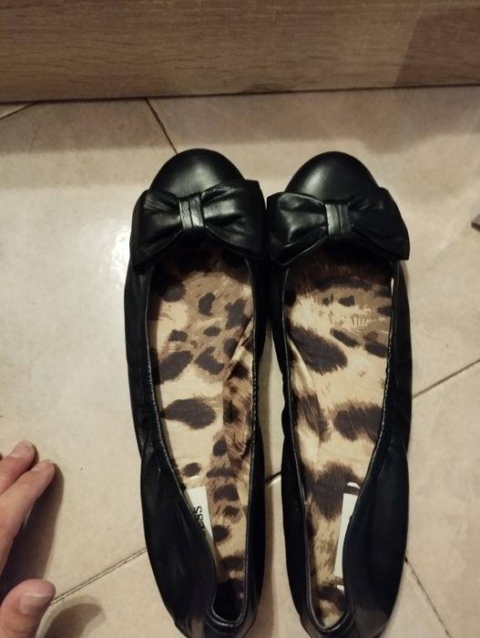 Обувки GUESS,DKNY естествена кожа