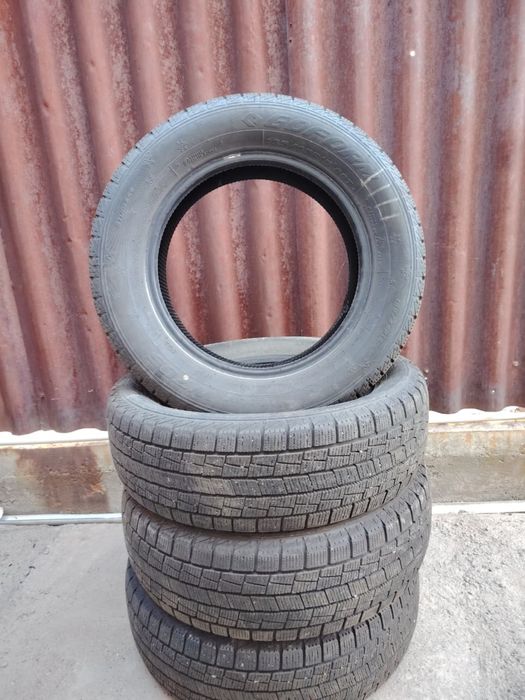 Продам зимние шины