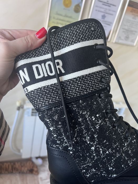 Ботуши с пух Dior