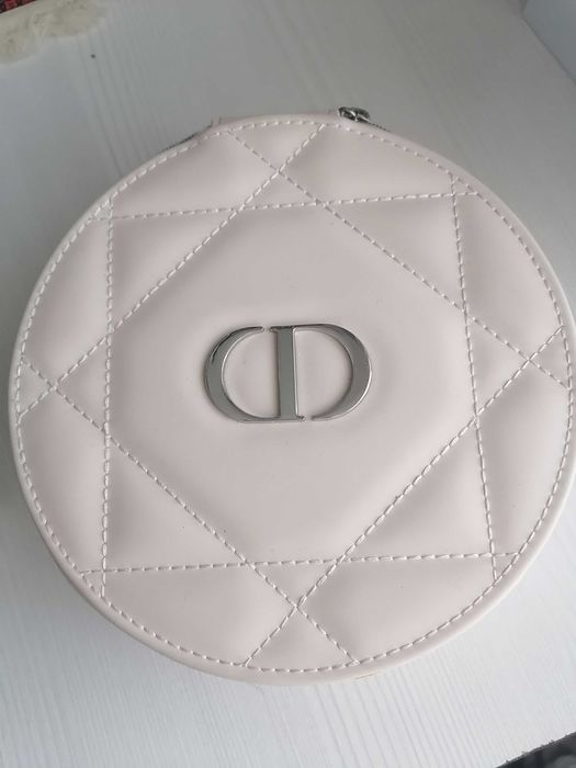 Оригинальная косметичка Dior, Диор