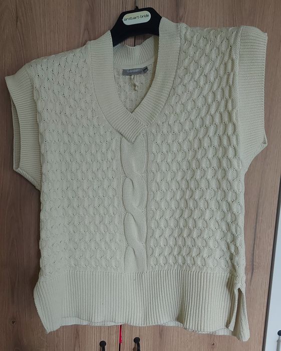 чисто нов пуловер без ръкави Fransa