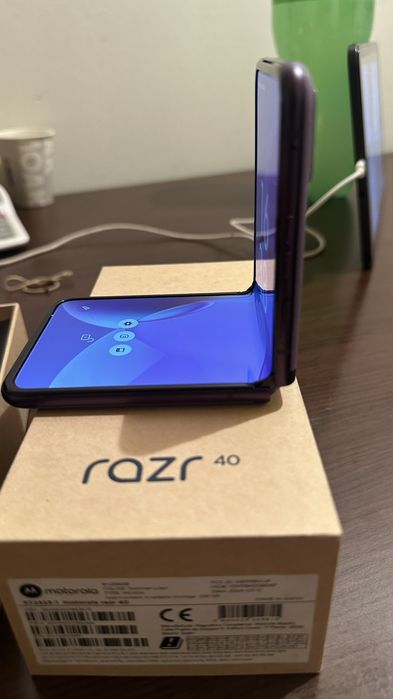 Motorola razr 40