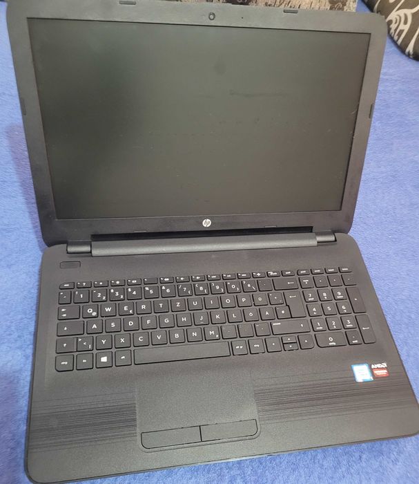 Laptop HP I5-7500 8Gb DDR4 500 Gb SSD  video R5 2Gb