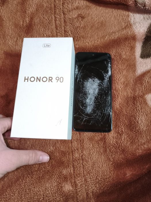 Телефон состояний не такой хороший сколый есть