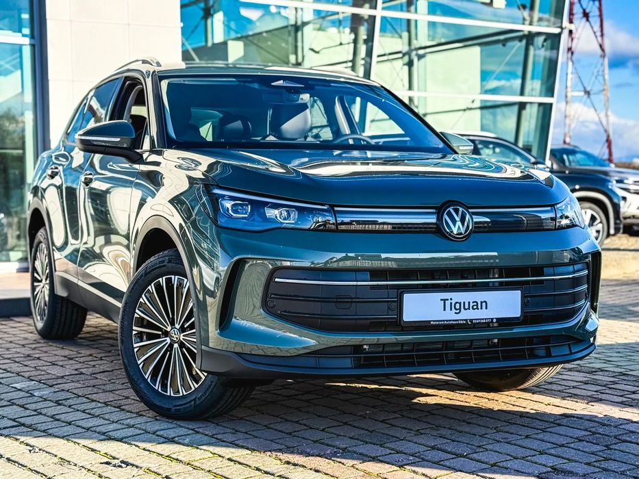 Volkswagen Tiguan Tiguan Life eHybrid 1.5 TSI DSG Plug-in Hybrid 204CP -Cipressino Green