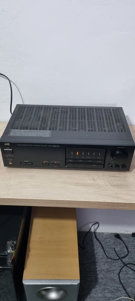 Amplificator JVC AX R432 si Nordmende PA7060