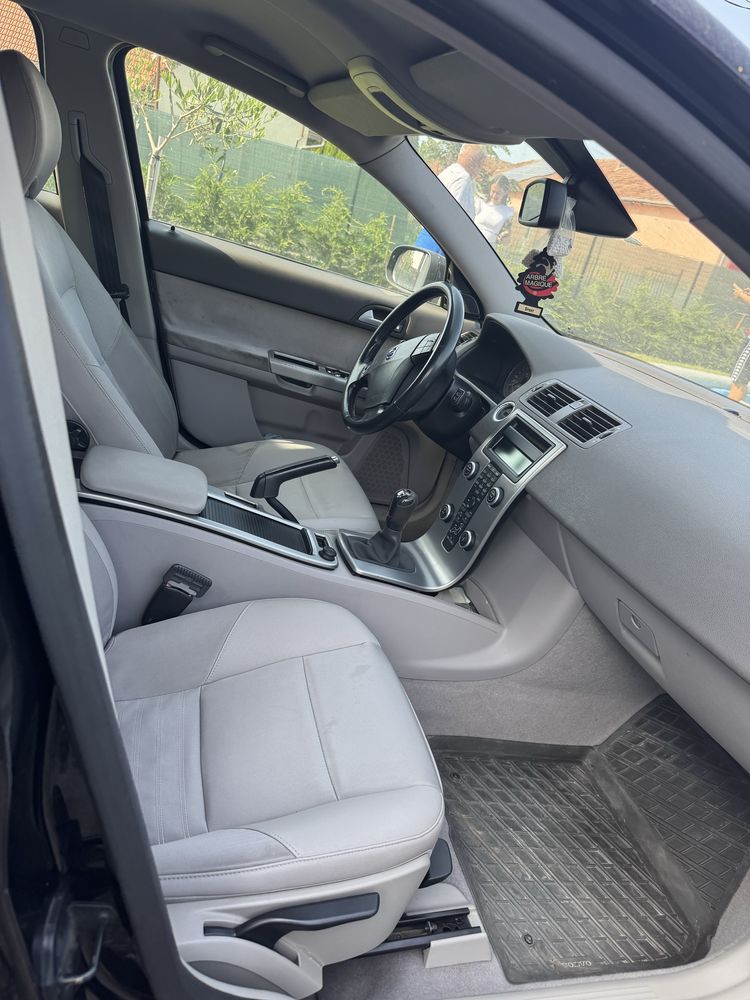 Vand Volvo V50 2.0 136 cp 2007