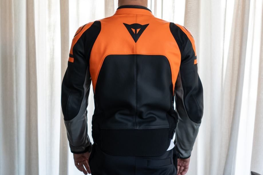 Geaca moto Dainese Agile piele NOUA 54 L. Geaca piele moto KTM orange
