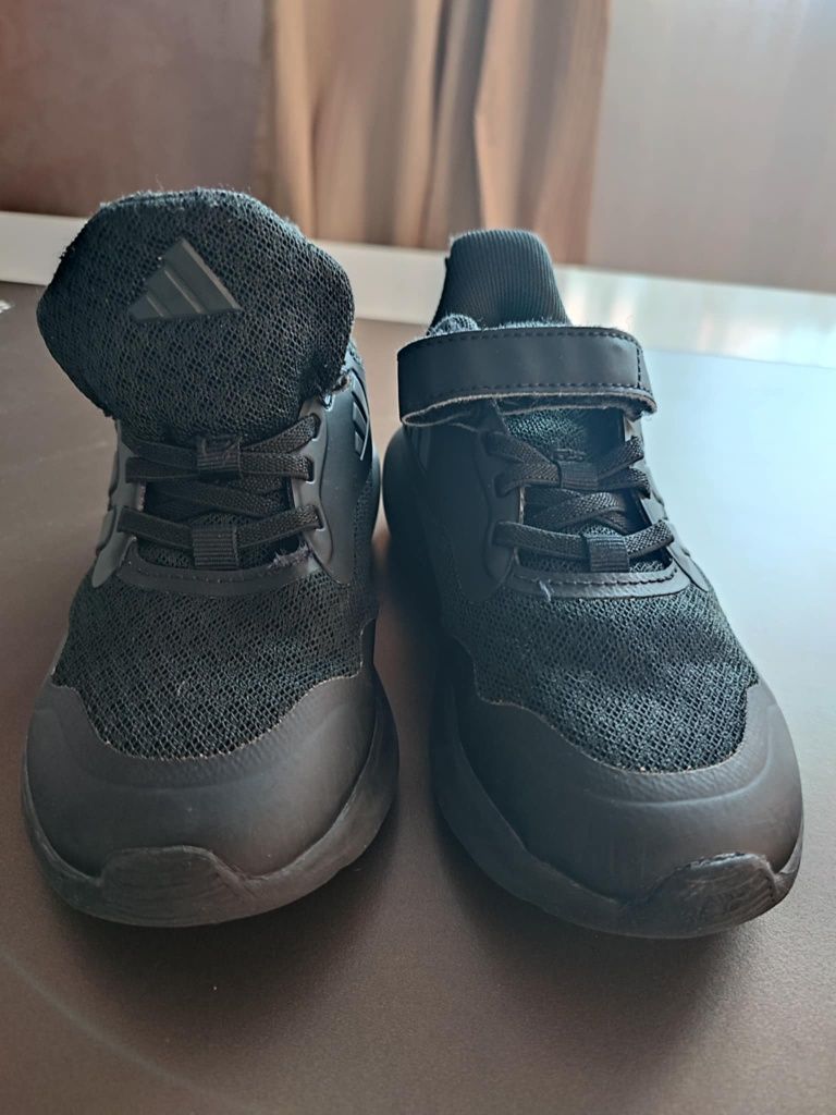 Маратонки NIKE и ADIDAS  29.5-31