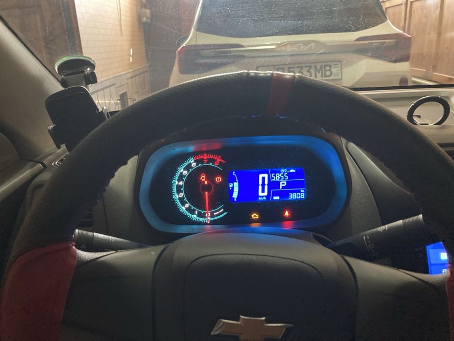 Cobalt 2024 top toza  navaroti bilan