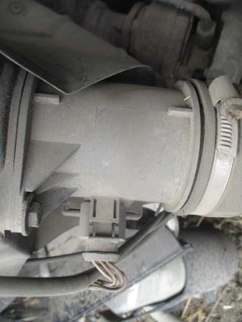 Debitmetru aer AUDI A4 B5 PASSAT motor 1,9 diesel TDI AFN AHU
