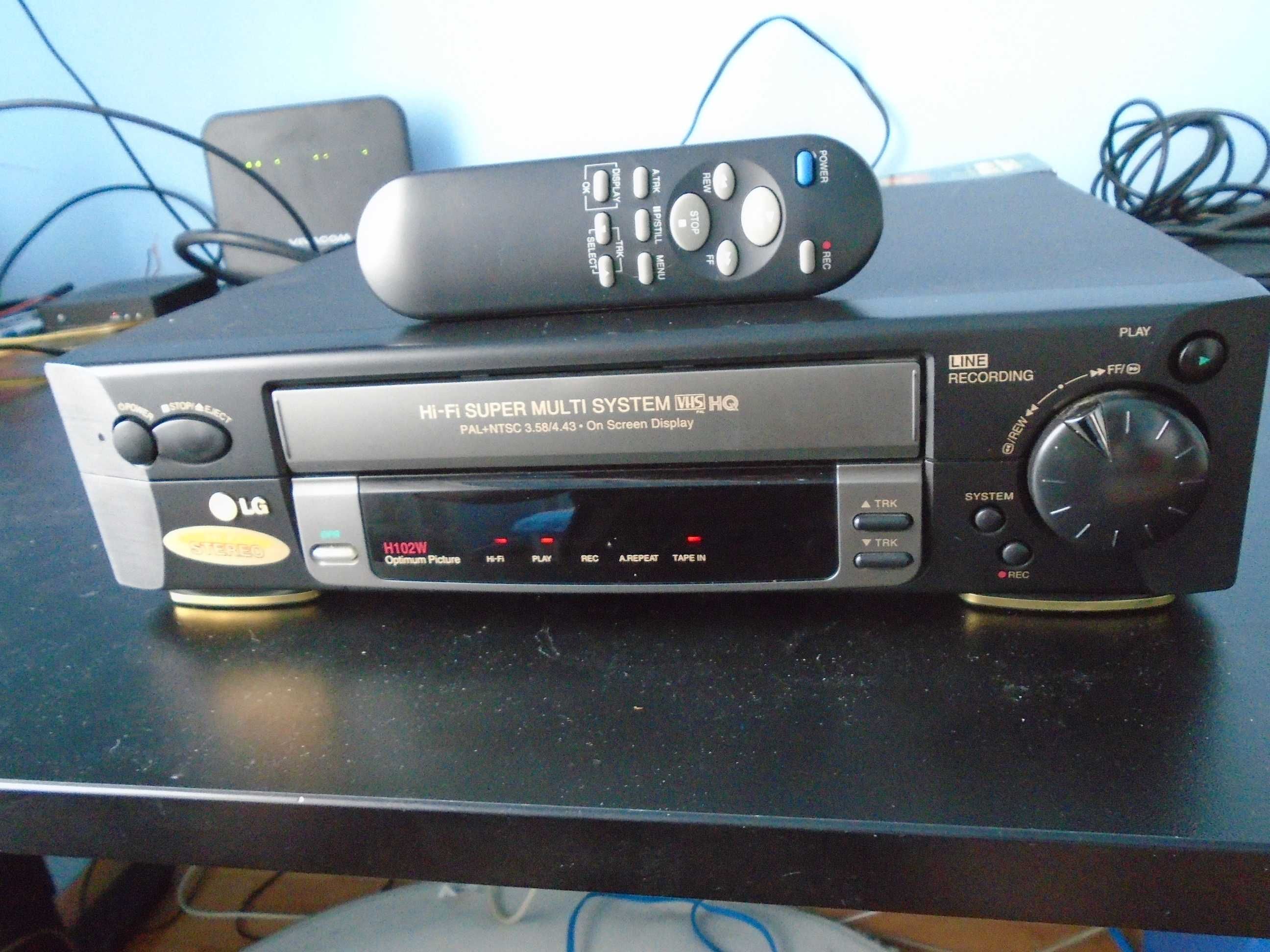 stereo VHS LG h102w
