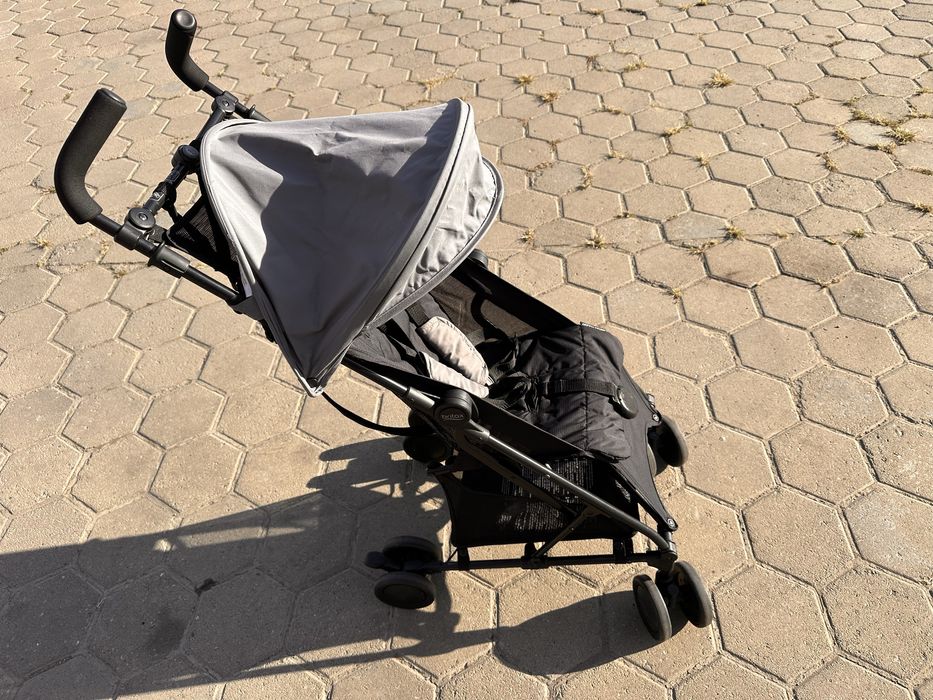 Carucior pliabil Britax