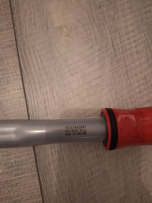 Cheie dinamometrica holex 40-200 NM sau 30-150 Lbf