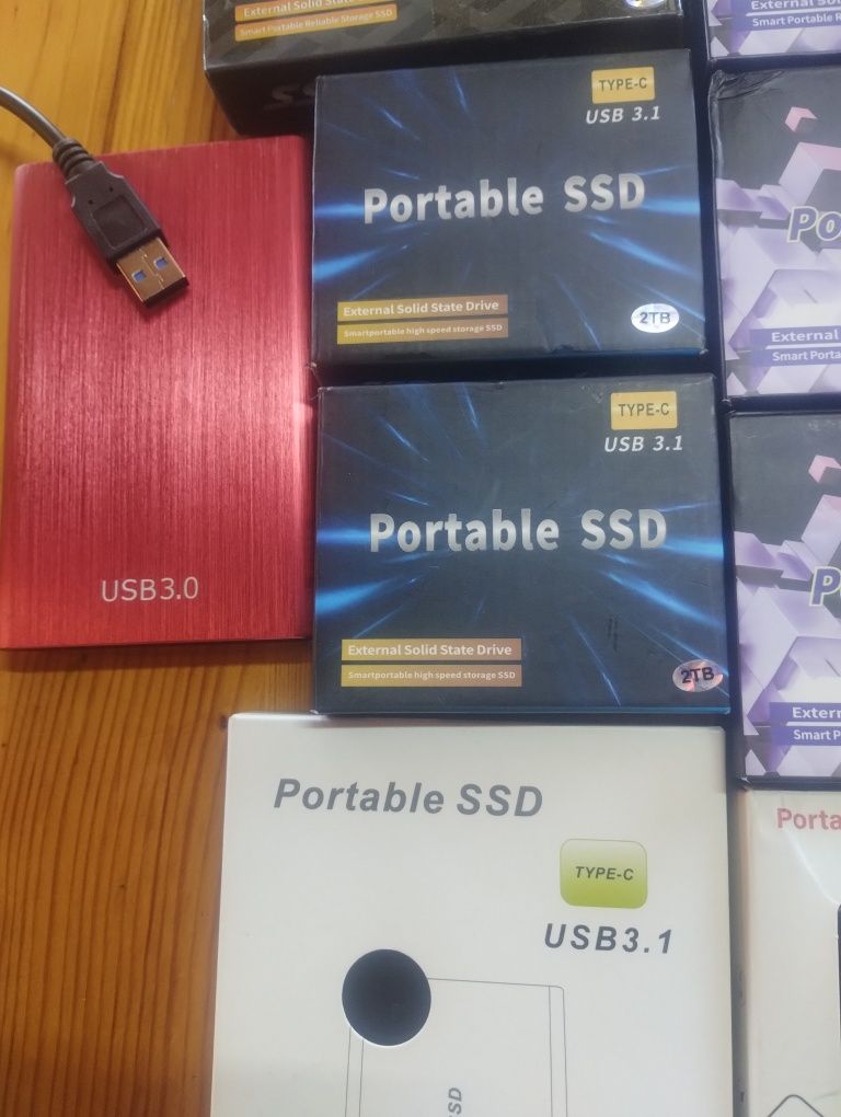 Външни хард дискове 2 tb u 4tb