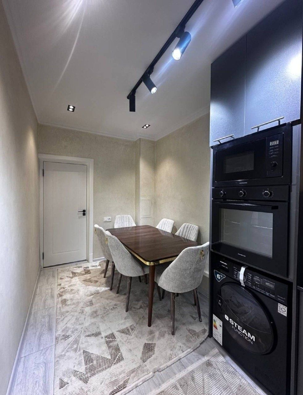 Продается 3х ком квартира, ор-р: ул. Кунаева , 72 м²
