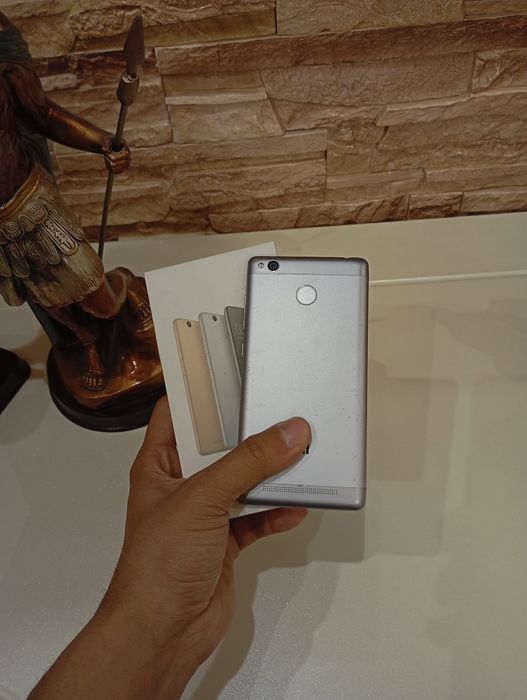 Redmi S sotiladi arzon