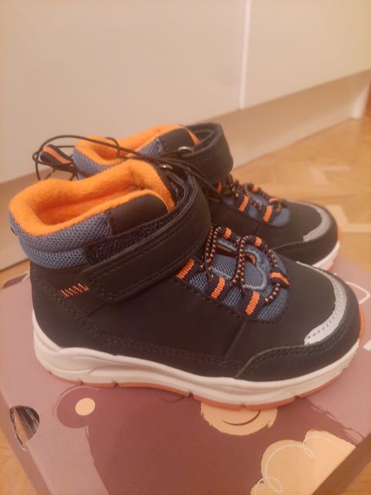 Ботинки 22 размер Новые