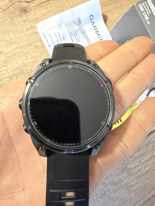 Garmin Fenix 8 Pro 47mm AMOLED LTE Sapphire Carbon Gray - Garantie