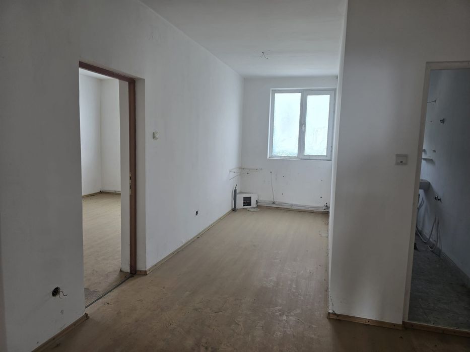 Apartament 2 si 3 cam