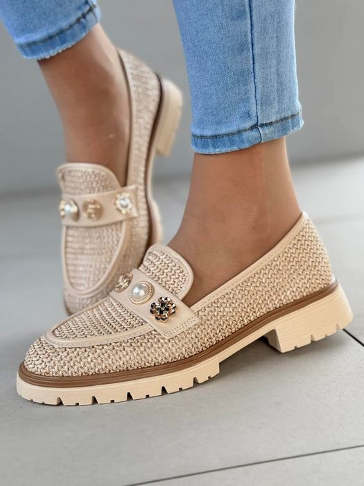 Дамски обувки мокасини