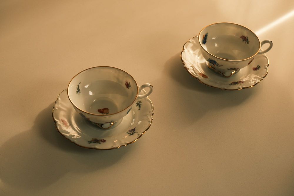 Антикварни чаши за кафе