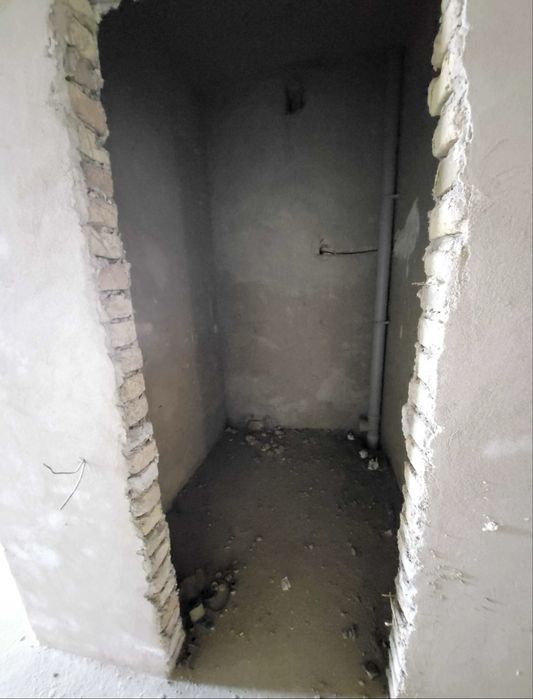 Продается 2х комнатная квартира 77м2