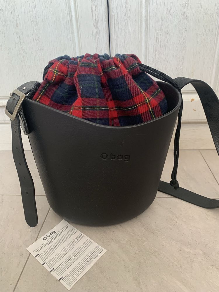 O bag Basket Дамска черна чанта