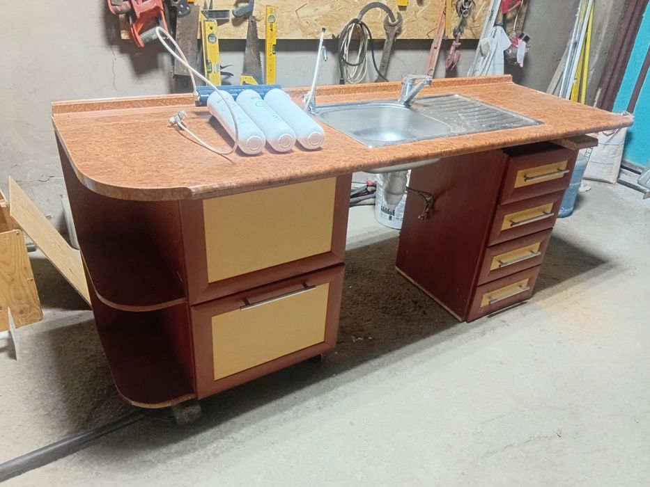 Кухонный гарнитур раковина смеситель фильтр в сборе в подарок