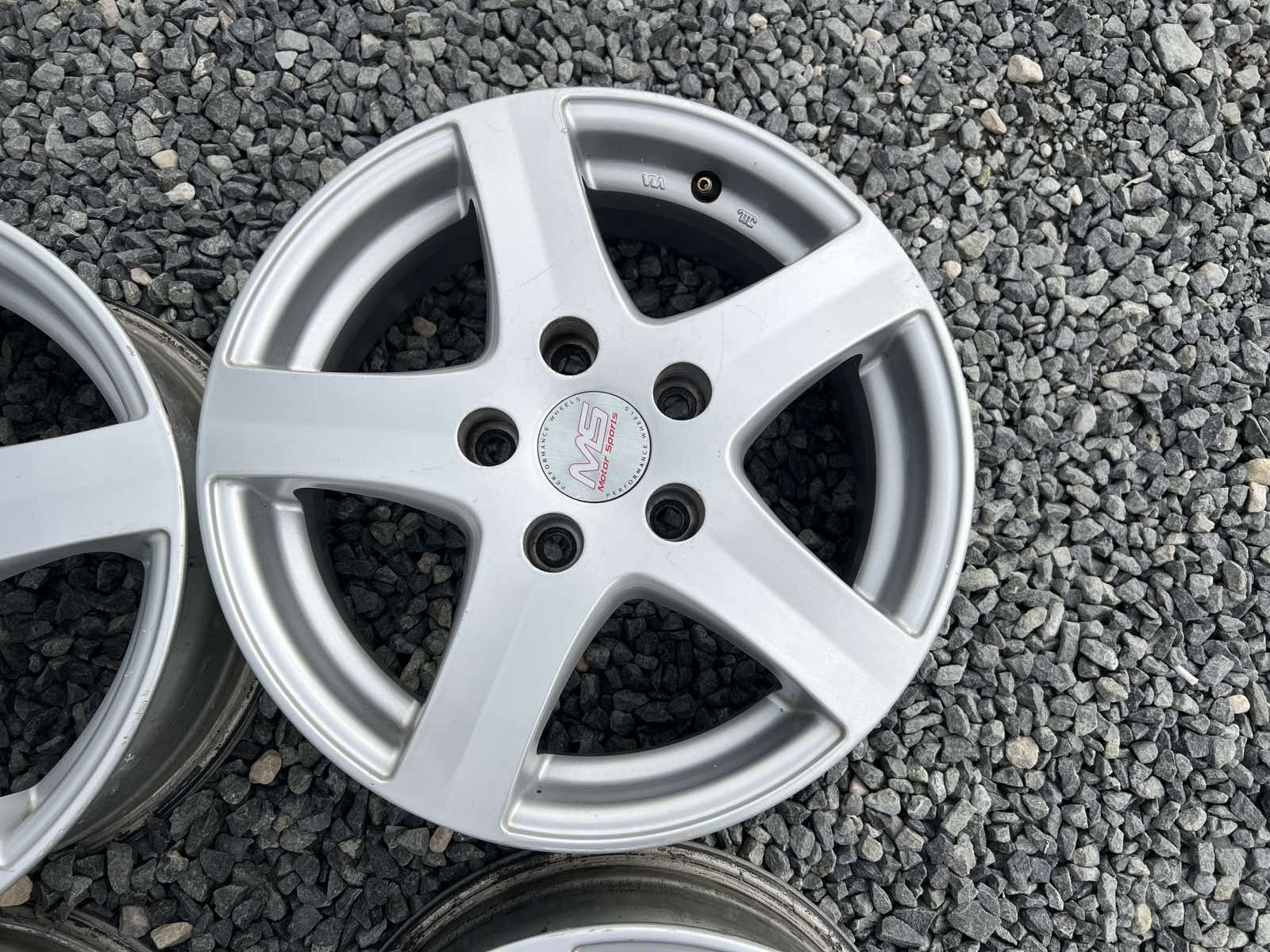 Джанти MS 5/112 Audi,VW,Skoda 5x112

Употребявани, Шумен