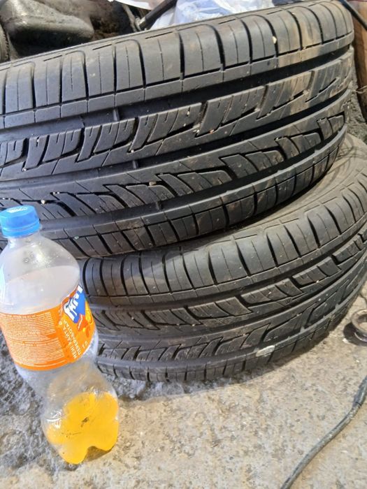 Продам резину летнюю 2 шт новую