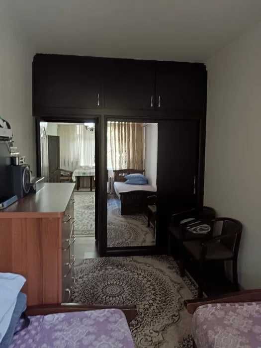 Буз1 Продается квартира ТУРКво Мирзо Улугбек  2/1/5 46м2