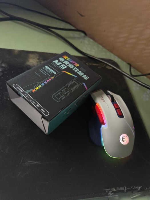 Vand Mouse Gaming Wireless Timebox 3200 DPI 4 Trepte DPI RGB LED